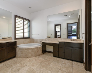 30 Freestone Stream Place - Photo Thumbnail 25