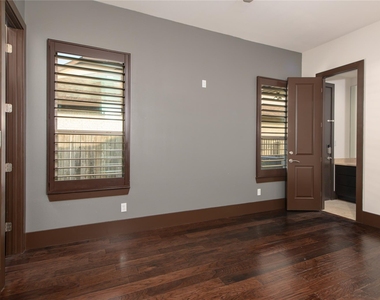 30 Freestone Stream Place - Photo Thumbnail 31