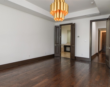 30 Freestone Stream Place - Photo Thumbnail 24