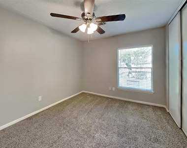 9322 Wandsworth Drive - Photo Thumbnail 15