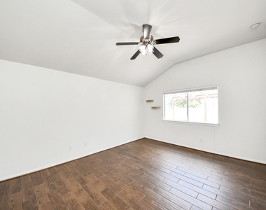 2511 Orchard Run Way - Photo Thumbnail 17