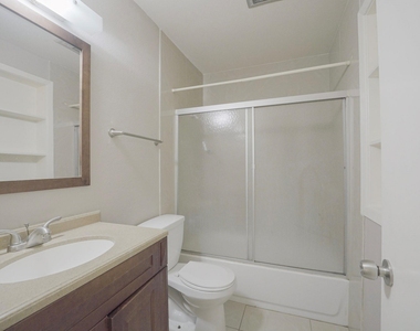9811 Mango Street - Photo Thumbnail 19