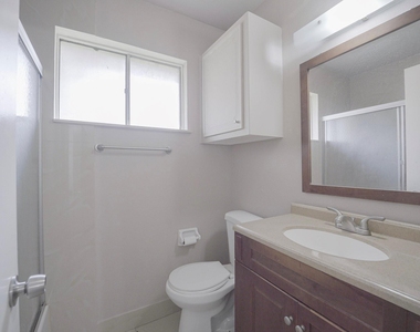 9811 Mango Street - Photo Thumbnail 18