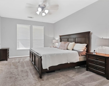 15319 Tupelo Drive - Photo Thumbnail 10