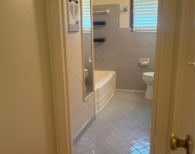 4713 Saxon Street - Photo Thumbnail 15