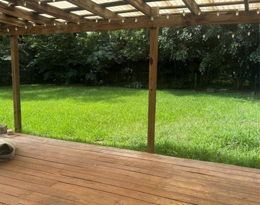 4713 Saxon Street - Photo Thumbnail 18