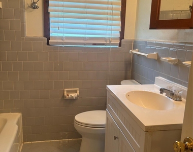 4713 Saxon Street - Photo Thumbnail 14