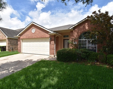 128 Long Canyon Lane - Photo Thumbnail 2