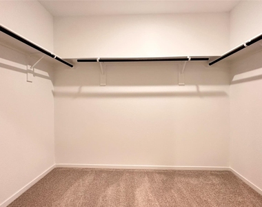 206 Amy Street - Photo Thumbnail 30