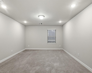 119 Buttonwood Court - Photo Thumbnail 22
