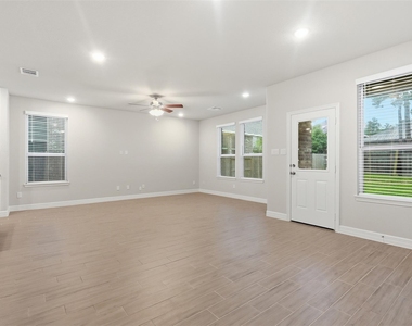 119 Buttonwood Court - Photo Thumbnail 13