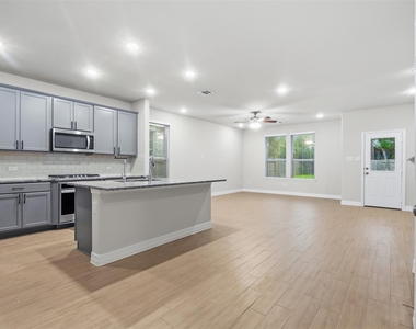 119 Buttonwood Court - Photo Thumbnail 8
