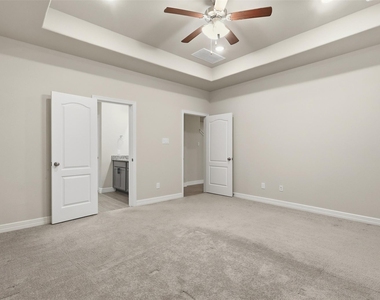 119 Buttonwood Court - Photo Thumbnail 16