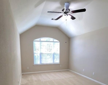 10007 Shire Green Lane - Photo Thumbnail 43