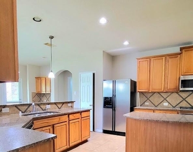 10007 Shire Green Lane - Photo Thumbnail 25