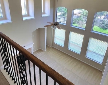10007 Shire Green Lane - Photo Thumbnail 17