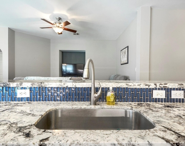 28139 Canyon Wren Drive - Photo Thumbnail 14