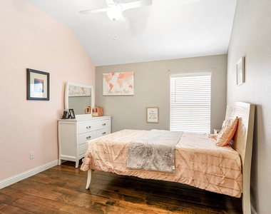28139 Canyon Wren Drive - Photo Thumbnail 31