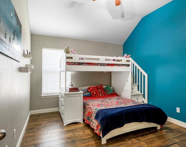 28139 Canyon Wren Drive - Photo Thumbnail 32