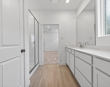 27435 Sunterra Village Dr - Photo Thumbnail 24
