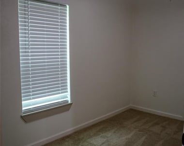 621 North Street - Photo Thumbnail 42
