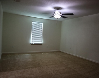 621 North Street - Photo Thumbnail 46
