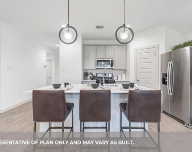 827 Silver Kettle Drive - Photo Thumbnail 9