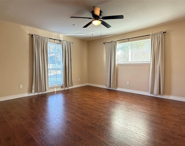 318 Big Hollow Lane - Photo Thumbnail 11