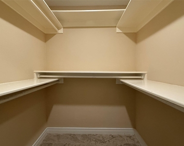 318 Big Hollow Lane - Photo Thumbnail 15