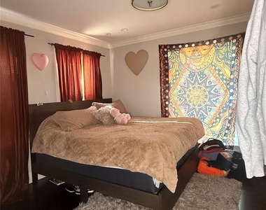 4308 Leeland Street - Photo Thumbnail 4