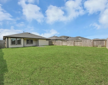 28930 Yulee Mill Drive Drive - Photo Thumbnail 34