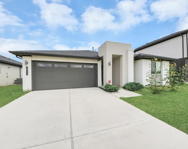 28930 Yulee Mill Drive Drive - Photo Thumbnail 10