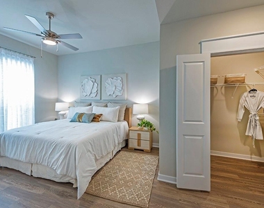 125 Prairie Parkway - Photo Thumbnail 14