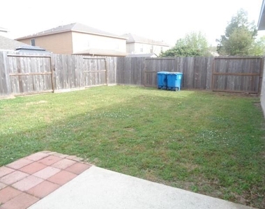 6702 Castle Terrace Ct Court - Photo Thumbnail 26