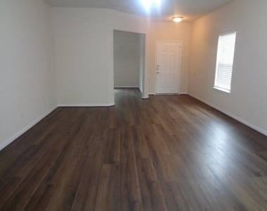 6702 Castle Terrace Ct Court - Photo Thumbnail 7