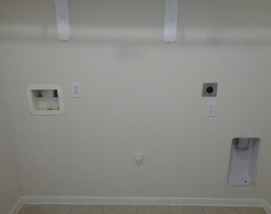 6702 Castle Terrace Ct Court - Photo Thumbnail 9