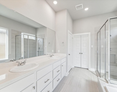 127 Nightshade St - Photo Thumbnail 8
