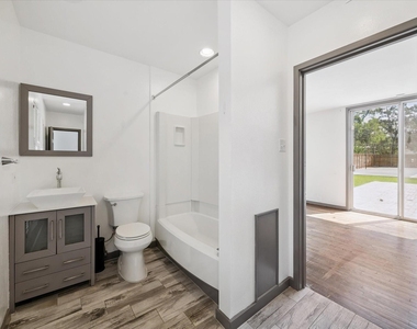 10807 Beinhorn Road - Photo Thumbnail 10