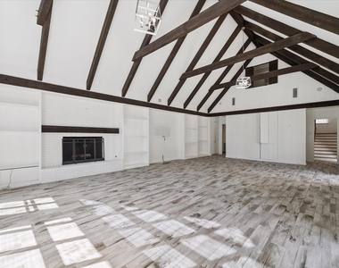10807 Beinhorn Road - Photo Thumbnail 6