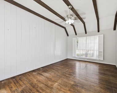 10807 Beinhorn Road - Photo Thumbnail 11