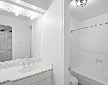 2501 Driscoll Street - Photo Thumbnail 18
