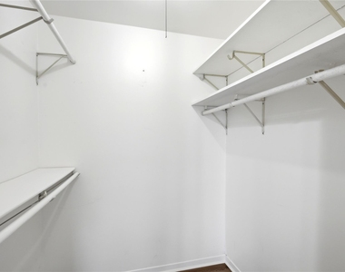 2501 Driscoll Street - Photo Thumbnail 6