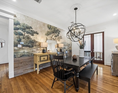 345 W 16th Street - Photo Thumbnail 11