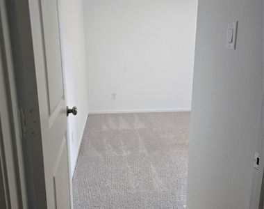 21606 Willow River Canyon Lane - Photo Thumbnail 7