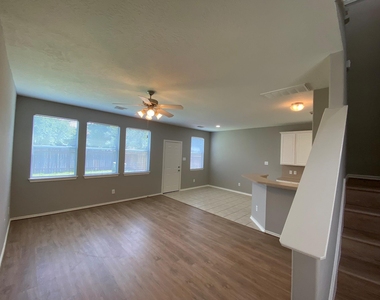 17234 Oakwood Chase Drive - Photo Thumbnail 1