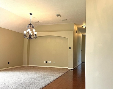 18718 Walden Forest Drive - Photo Thumbnail 1