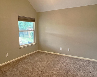18718 Walden Forest Drive - Photo Thumbnail 23