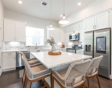 5430 Wheatley Street - Photo Thumbnail 7