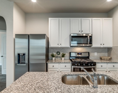 3649 Cub Drive - Photo Thumbnail 7