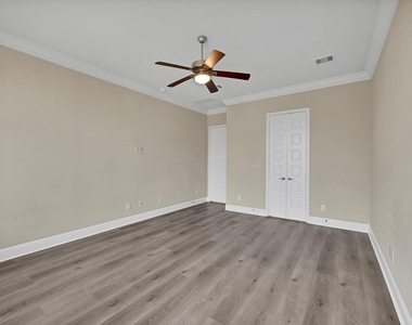 614 Imperial Boulevard - Photo Thumbnail 14